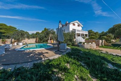 Exclusive Beachfront Villa near Croatian Nature Park Vransko Lake