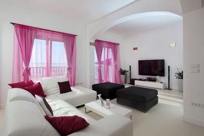 Luxury Beachfront Villa with Pool near Makarska