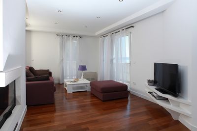 Luxury Beachfront Villa with Pool near Makarska