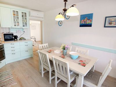 Romantic Holiday House with Pool in Kastel Sucurac near Split