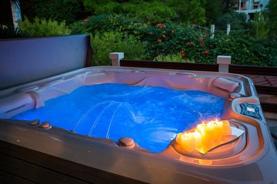 Luxury Beachfront Villa with Jacuzzi near Omis