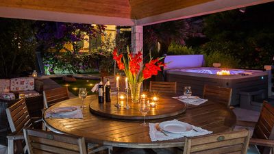 Luxury Beachfront Villa with Jacuzzi near Omis