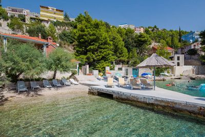 Luxury Beachfront Villa with Jacuzzi near Omis