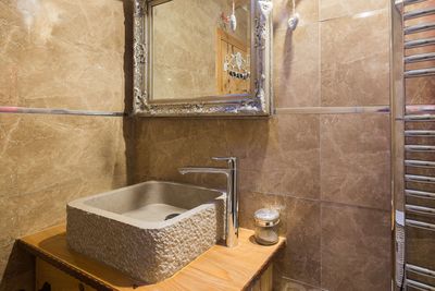 Spacious  Istrian Estate With Heated Pool, Garden, Walking Paths And Tree House