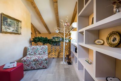 Spacious  Istrian Estate With Heated Pool, Garden, Walking Paths And Tree House
