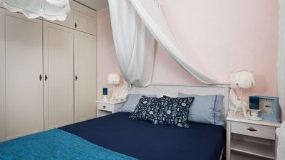 Spacious  Istrian Estate With Heated Pool, Garden, Walking Paths And Tree House