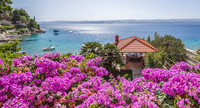 Luxury Beachfront Villa with Jacuzzi near Omis