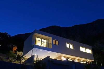 Modern Villa with Heated Infinity Pool and Impressive Panoramic Sea View