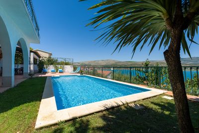 Villas in Ciovo to Rent 