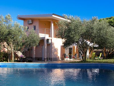 Croatian Houses with Pool