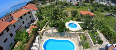Croatian Houses with Pool