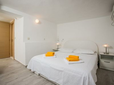 Seafront Holiday House with Pool Private Beach and Boat Mooring 