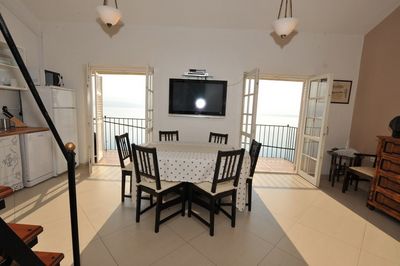 Modern Large Beach Holiday House Riviera Omis