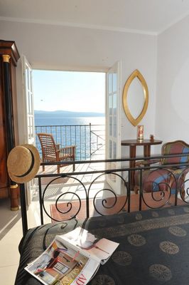 Modern Large Beach Holiday House Riviera Omis