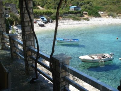 Beach House Island Vis