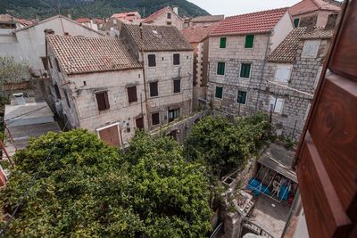 Stylish Komiza House Perfect for Family Vacations