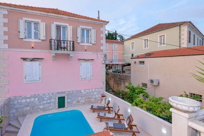 Stylish Seafront House with Sea View Terrace and Pool in Jelsa