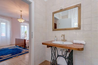 Stylish Seafront House with Sea View Terrace and Pool in Jelsa