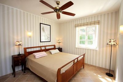 Lumbarda Holiday House with Beautiful Sea Views near Beach