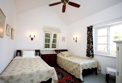 Lumbarda Holiday House with Beautiful Sea Views near Beach