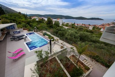 Adorable Villa with Pool and Gorgeous View in Vis Island Vis
