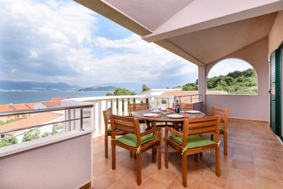 Large Sea View Ciovo Villa with Pool near Trogir