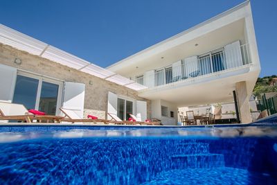 Luxury Beachfront Villa in Rogoznica with Beautiful Terrace and Private Pool 