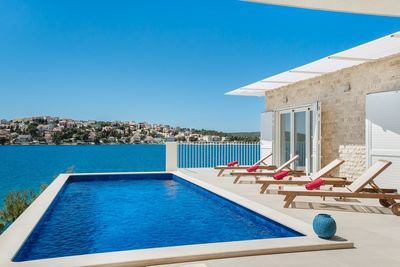 Luxury Beachfront Villa in Rogoznica with Beautiful Terrace and Private Pool 