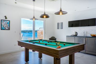 Luxury Beachfront Villa in Rogoznica with Beautiful Terrace and Private Pool 