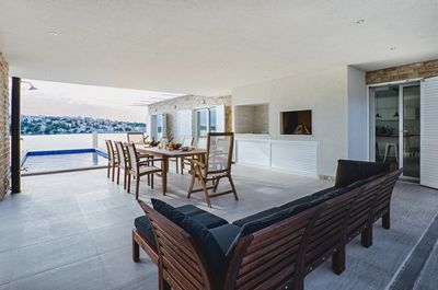 Luxury Beachfront Villa in Rogoznica with Beautiful Terrace and Private Pool 