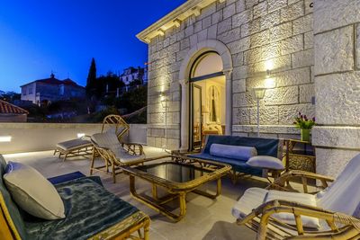 Luxury Seaside Villa in Dubrovnik Center 