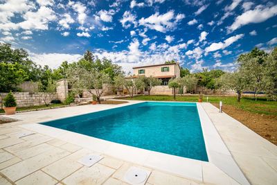 Charming 6 person Holiday House in Posedarje near Zadar