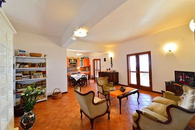Charming Holiday Villa with Pool in Kastel Kambelovac near Split 