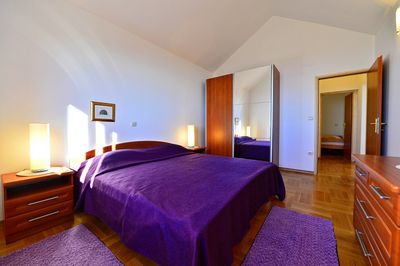Charming Holiday Villa with Pool in Kastel Kambelovac near Split 