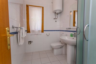 Charming Holiday Villa with Pool in Kastel Kambelovac near Split 