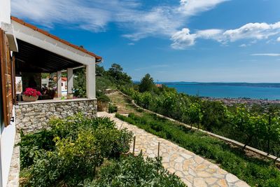 Charming Holiday Villa with Pool in Kastel Kambelovac near Split 
