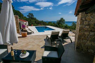 Charming Holiday Villa with Pool in Kastel Kambelovac near Split 