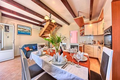 Adorable Beachfront Holiday Villa with Pool in Ciovo near Trogir