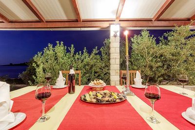 Adorable Beachfront Holiday Villa with Pool in Ciovo near Trogir