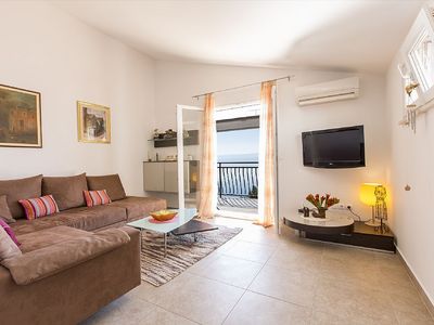 Dalmatian Seaside Stone Holiday House Omis Riviera