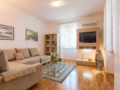 Dalmatian Seaside Stone Holiday House Omis Riviera