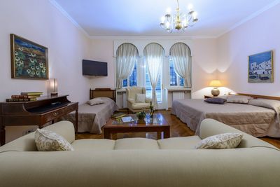 Luxury Seaside Villa in Dubrovnik Center 