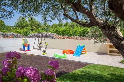 Sea View Villa with Pool and Boat Mooring in Riviera Sibenik