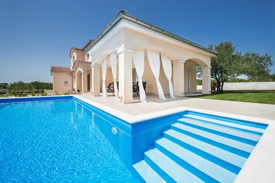 Sea View Villa with Pool and Boat Mooring in Riviera Sibenik