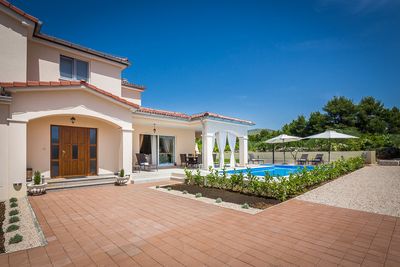Sea View Villa with Pool and Boat Mooring in Riviera Sibenik