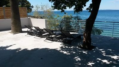 Charming Beachfront Apartment House near Split