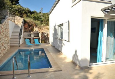 Lovely Seafront Holiday House with Pool in Vinisce Trogir Riviera