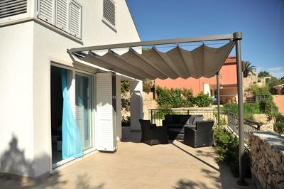 Lovely Seafront Holiday House with Pool in Vinisce Trogir Riviera