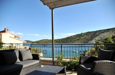 Lovely Seafront Holiday House with Pool in Vinisce Trogir Riviera