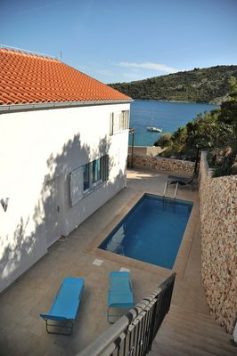 Lovely Seafront Holiday House with Pool in Vinisce Trogir Riviera